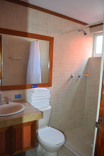 Bathroom 4, Decameron Marazul - All Inclusive, San Andrés