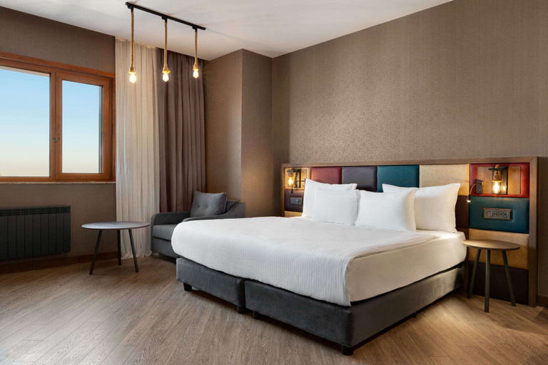Bedroom 4, Ramada Encore by Wyndham Istanbul Avcilar, Avcılar