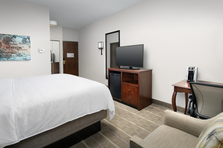 Bedroom 4, Holiday Inn Express BOSTON NORTH-WOBURN by IHG, Middlesex