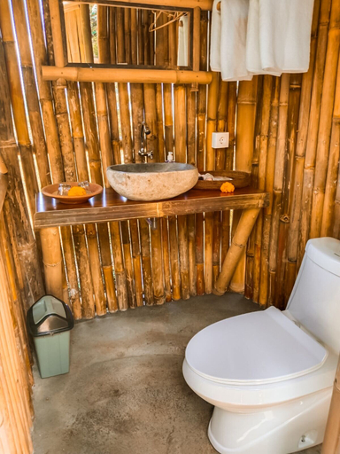Bathroom 3, Sandag hill, Karangasem