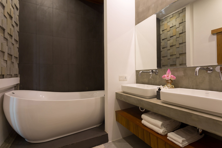 Bathroom 5, Shintana Saya Residence, Siem Reap