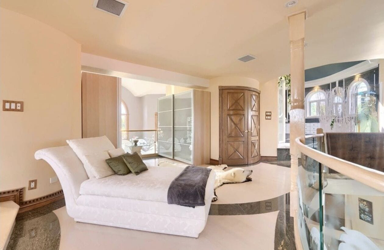 Bedroom 5, Villa Lac-Simon, Papineau