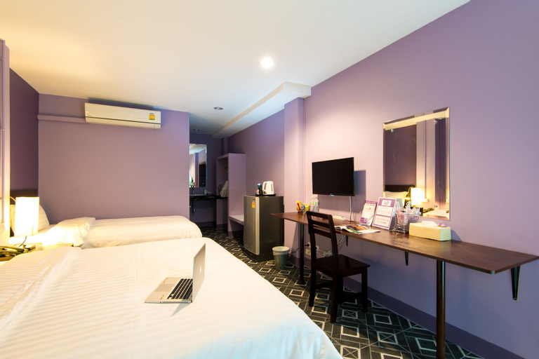 Bedroom 13