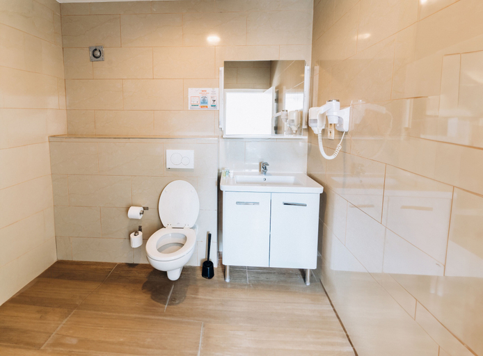 Bathroom 5, Temselaan 6, Vlaams Brabant