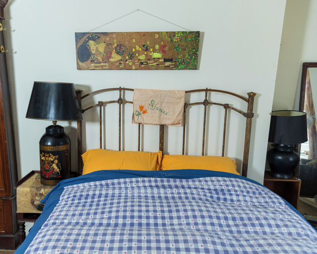 Room 4, 1 Bed Flat - Sleeps 2 - Wifi - Smoking, London