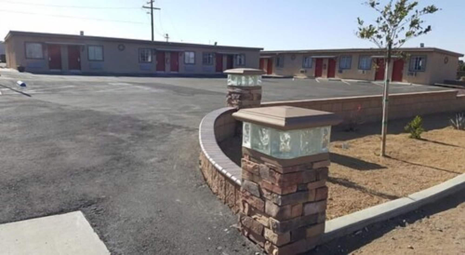 Exterior & Views 2, Motel 6 on Maple, San Bernardino