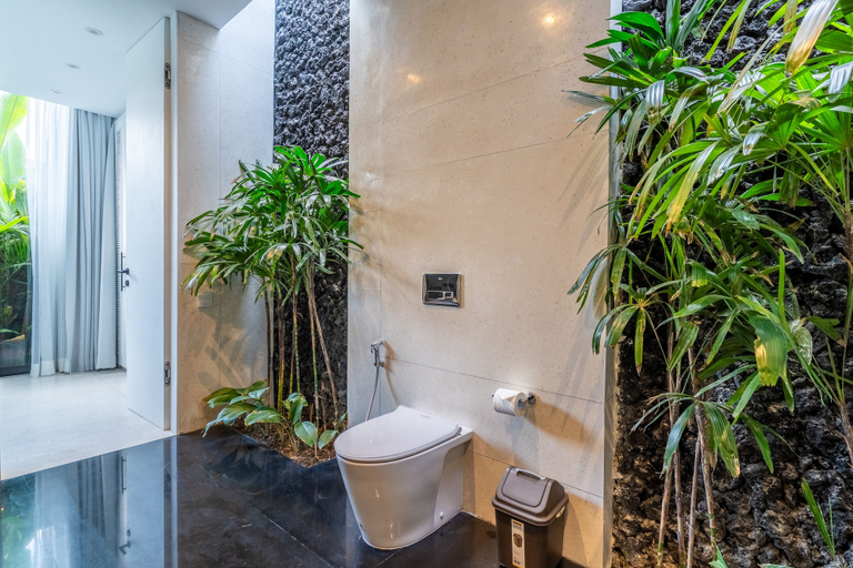 Bathroom 3, Green Flow Villa 17, Gianyar