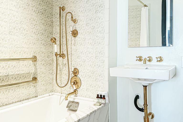 Bathroom 4, Hotel Per La, Autograph Collection, Los Angeles