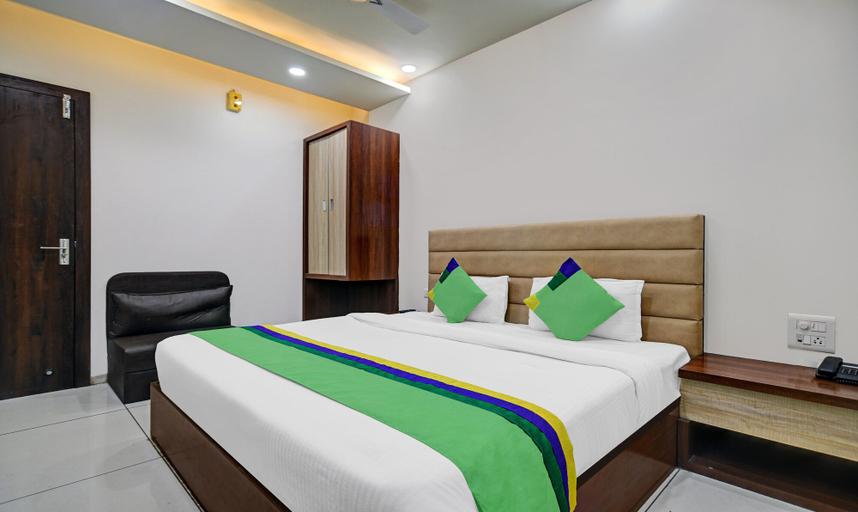 Bedroom 4, Itsy By Treebo - Le Fort, Thiruvananthapuram