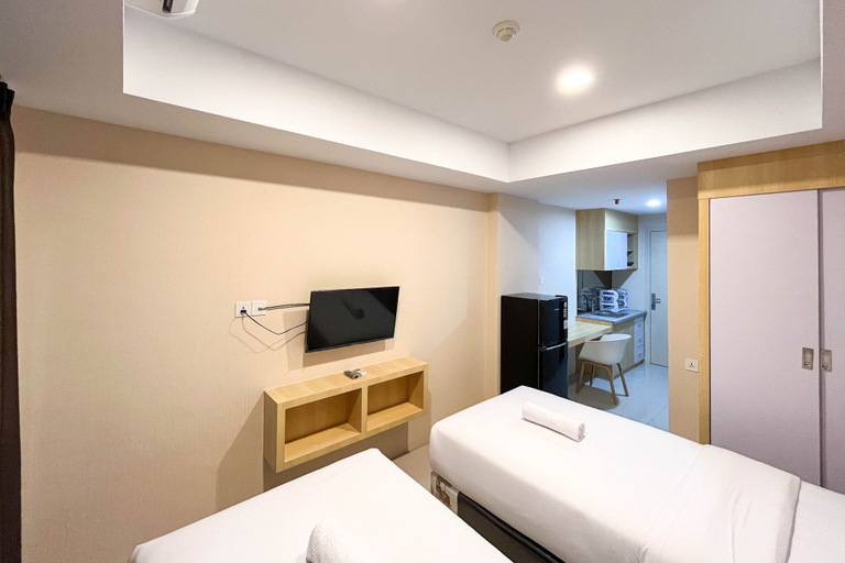 Bedroom 5, Simply Look Studio At 21St Floor De Prima Apartment, Medan
