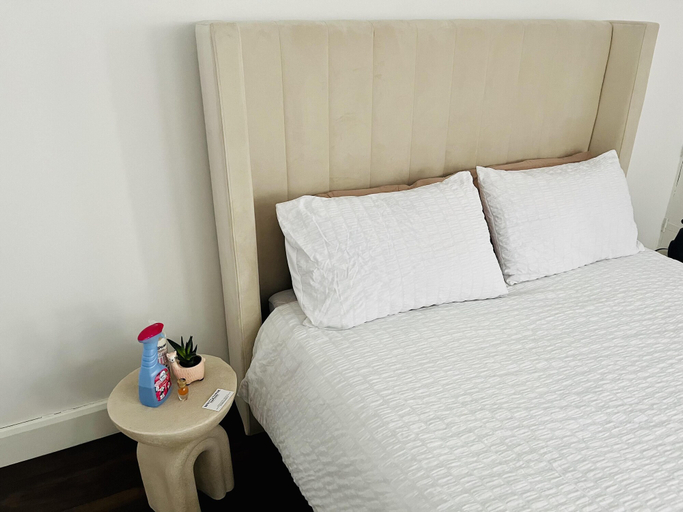 Bedroom 2, Newly Refurbished 1-bed Apartment in Croydon Se25, London