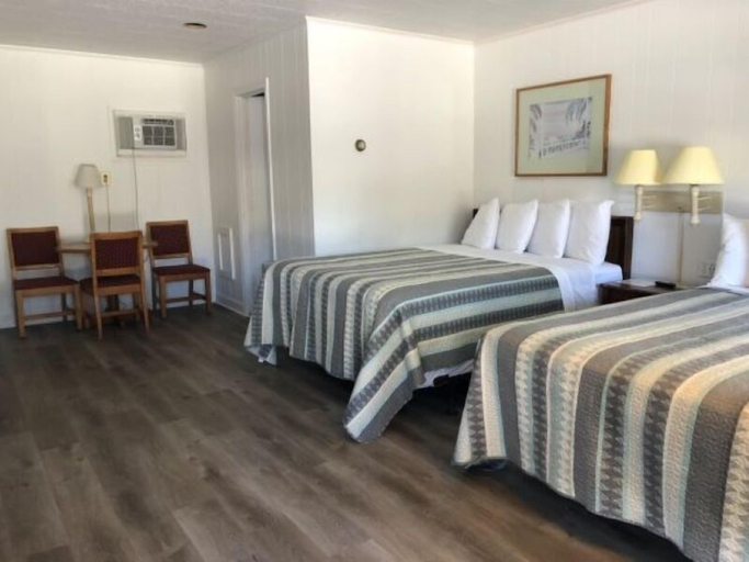 Bedroom 3, Swell Motel, Dare