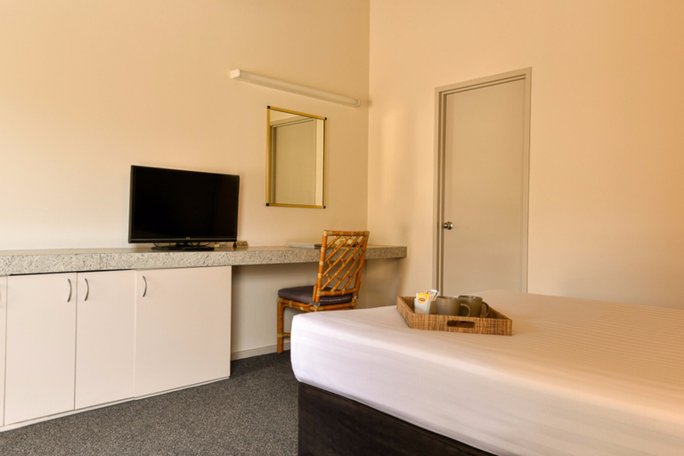 Bedroom 13