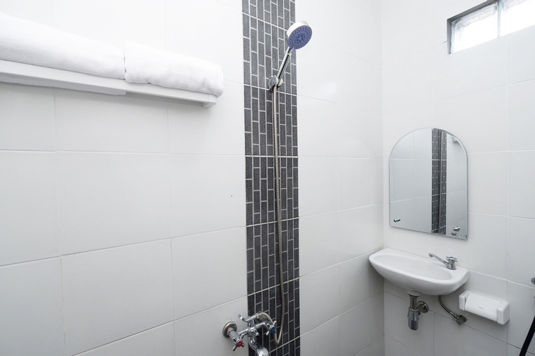 Bathroom 3