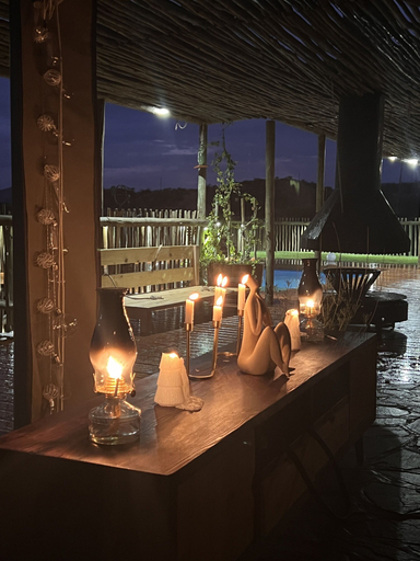 Food & Drinks 4, Maria's Vine, Rehoboth West