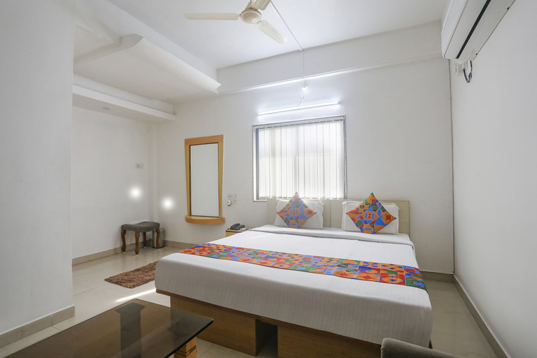 Bedroom 2, Fabhotel Vinayak Inn, Nagpur