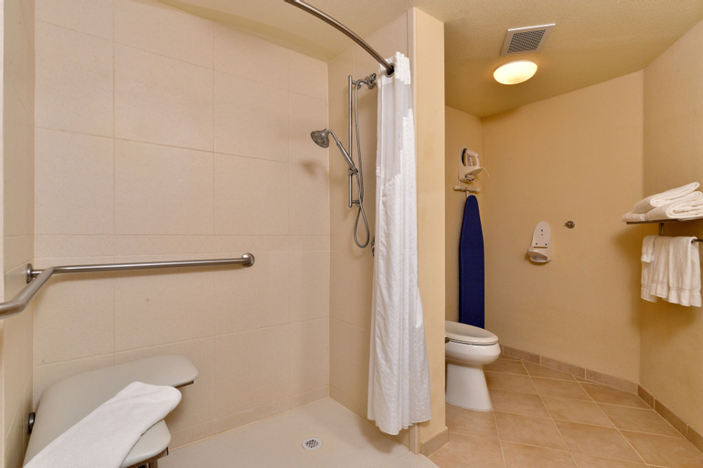 Bathroom 9