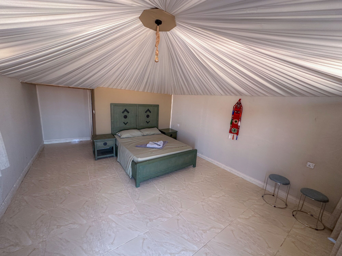 Bedroom 2, Rum Crown Camp, Quaira