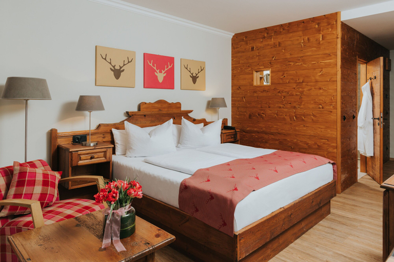Bedroom 3, Hotel Drei Quellen Therme, Passau