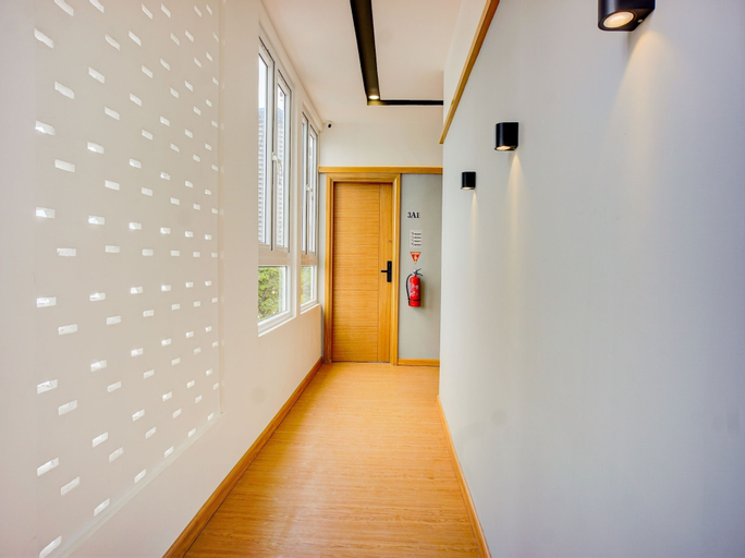 Public Area 3, OYO 93064 Alhesa Residence, Medan