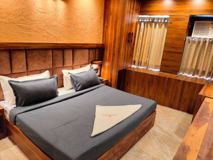 Bedroom 2, Sky High By T&M Hotels, Hardwar