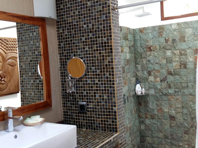 Bedroom 5, Santan Gili Cottages, Lombok