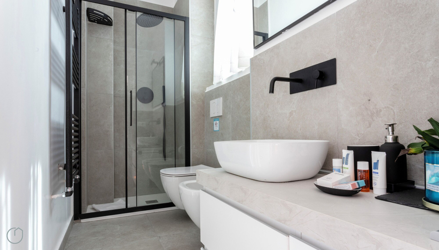 Bathroom 3, Italianway - Cristoforo Colombo 5B, Milano