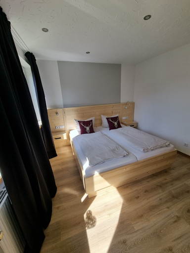 Bedroom 3, Hotel Sonnleiten, Traunstein