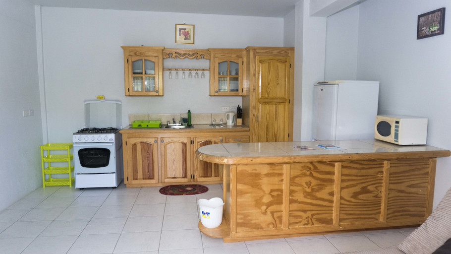 Others 4, Corinth Grove Apartment