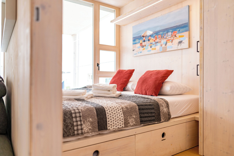 Bedroom 2, Vanellus Villas Sleeps 6 With Parking, Murter