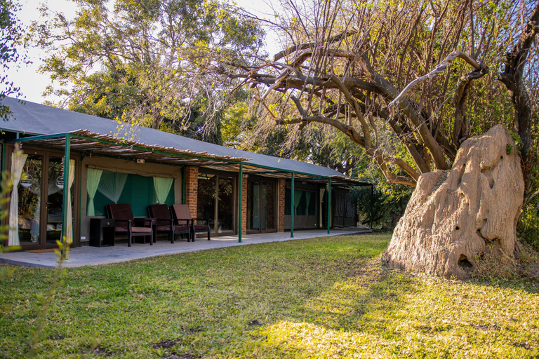 Exterior & Views 2, Sian Simba River Lodge, Kazungula