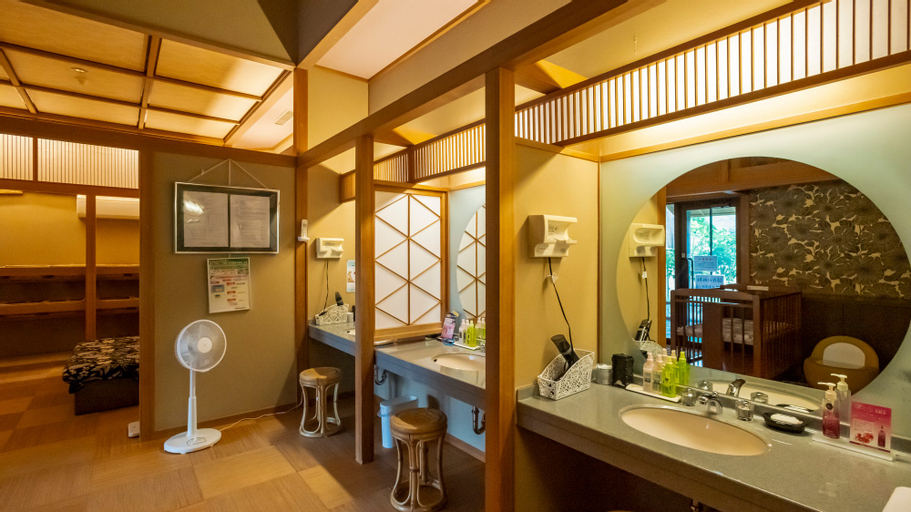 Bedroom 4, Kurobe View Hotel, Ōmachi