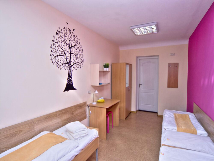 Bedroom 3, Podolski Hostel, Shevchenkivs'kyi