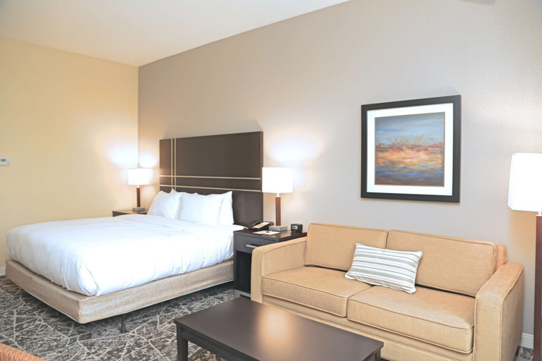 Bedroom 3, DoubleTree by Hilton Boston - Rockland, Plymouth