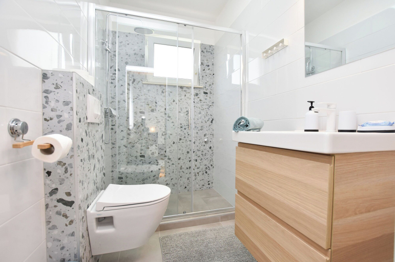 Bathroom 4, Apartments Dragica, Primošten