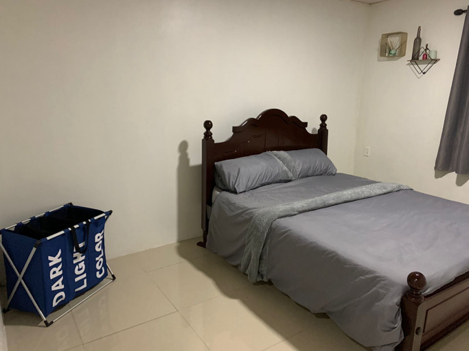 Bedroom, 1 Bed Apartment - Sleeps 2 - Parking - Wifi, City of Georgetown