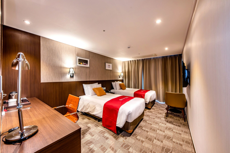 Bedroom 3, Ramada Jeju City Hall, Jeju