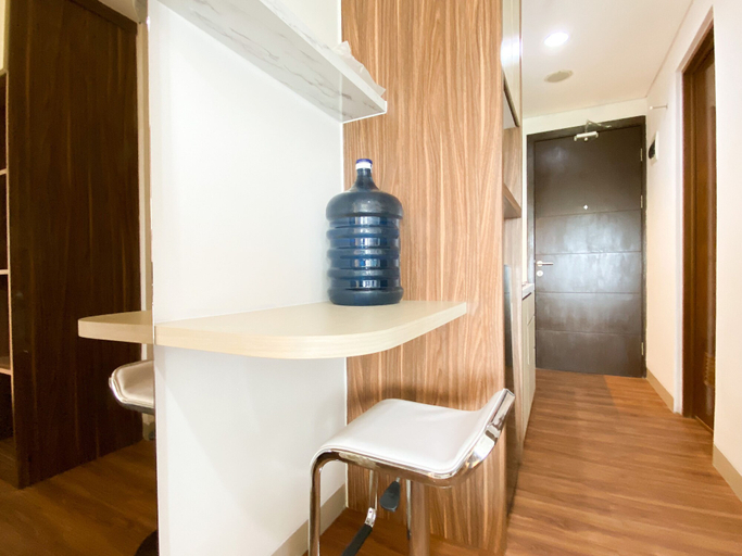 Others 4, Homey And Comfortable Studio At Enviro Apartment, Cikarang