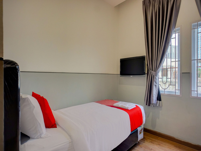 Bedroom 3, Hotel O Alhesa Residence, Medan