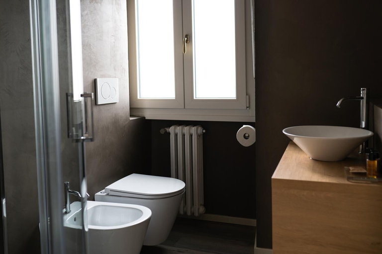 Bathroom 5, Hotel Conca D'Oro, Verona
