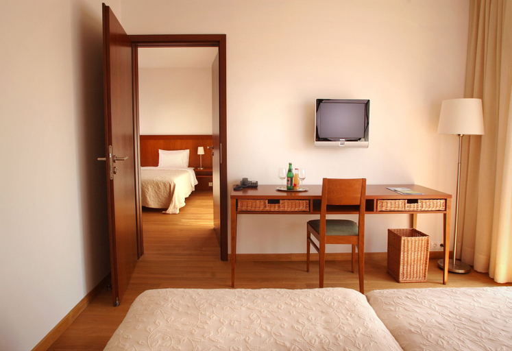 Bedroom 3, Tisza Balneum Thermal Hotel, Tiszafüred