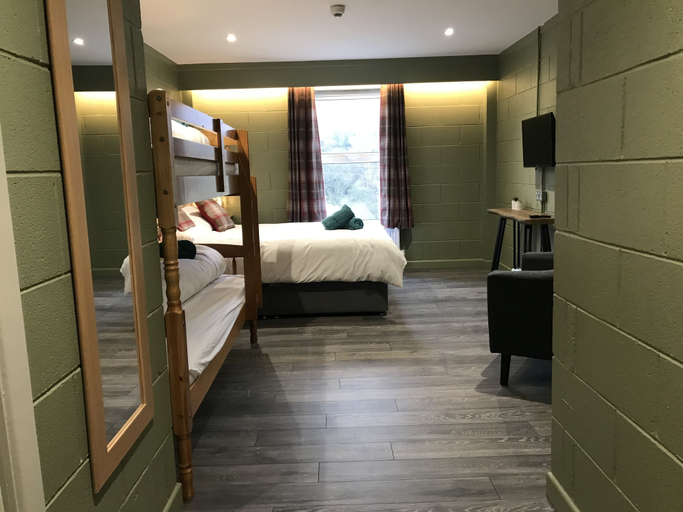 Bedroom 4, Rostrevor Mountain Lodge, Newry, Mourne and Down