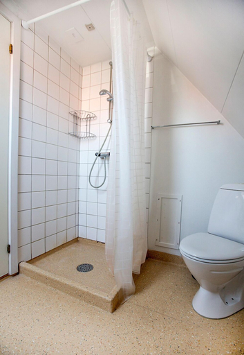 Bathroom 4, Cozy 1-bedroom Apartment in Aalborg, Aalborg