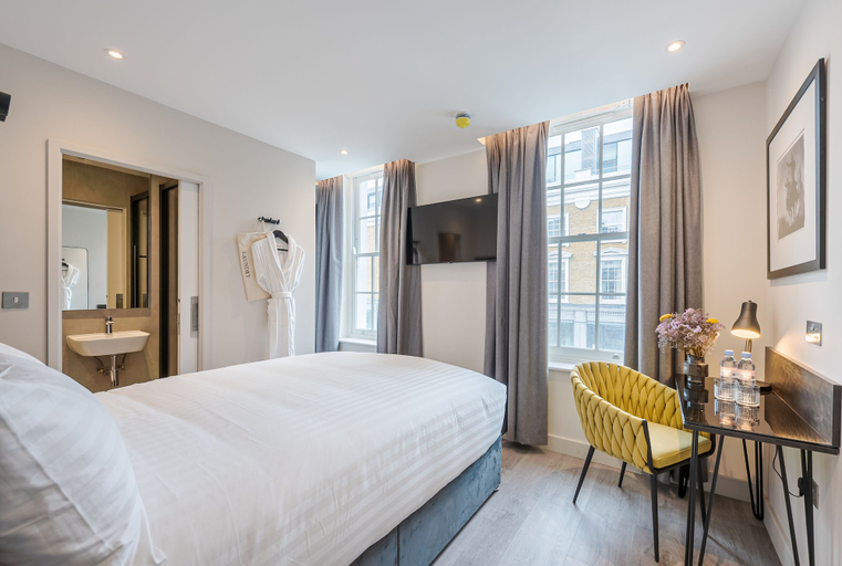 Bedroom 3, St Pancras Inn, London