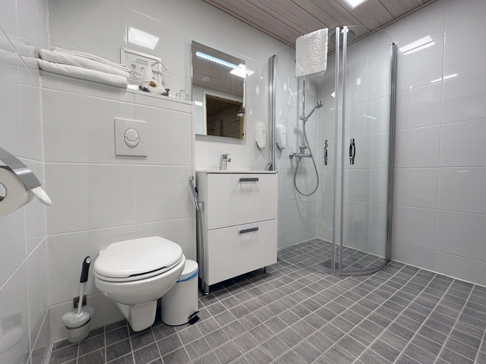 Bathroom 5, Seaside Glass Villa, Lapland