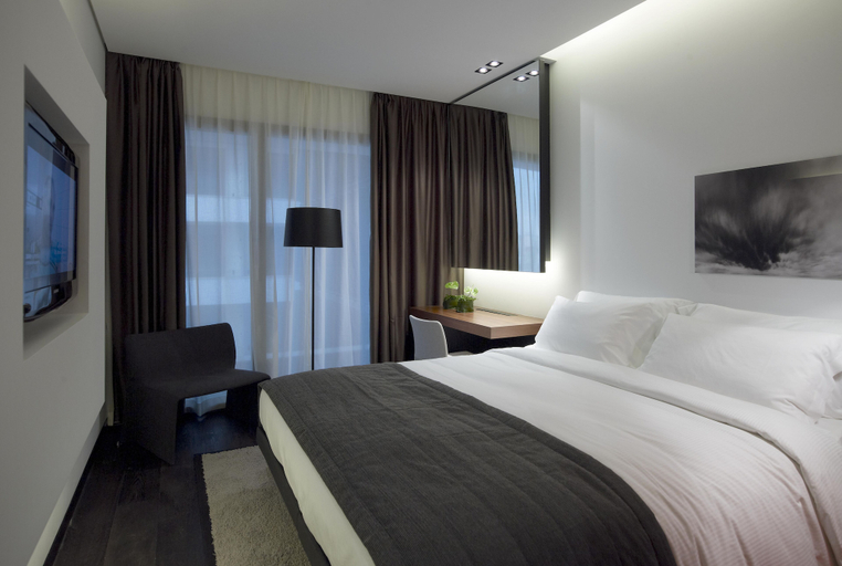 Bedroom 3, The Met Hotel, a member of Design Hotels, Central Macedonia