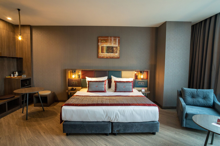 Bedroom 2, Ramada Encore by Wyndham Istanbul Avcilar, Avcılar