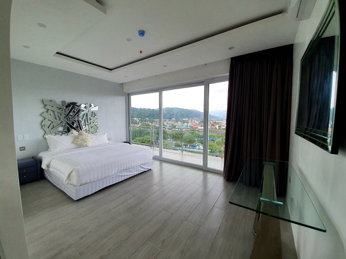 Bedroom 3, Chequers Suite, Olongapo City
