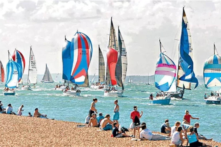 Beach 4, Impeccable 3 bed 2 Bath Central Cowes Cottage, Isle of Wight