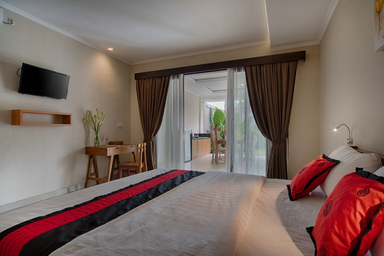 Bedroom 13